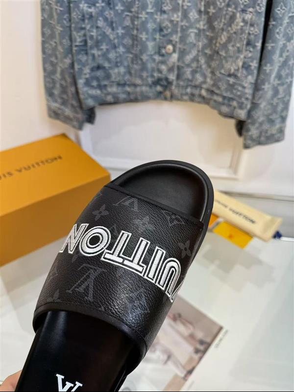 20251128184543711 210